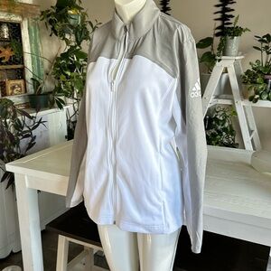 🐞Adidas size large men’s jacket with zip pockets, Sept 2019